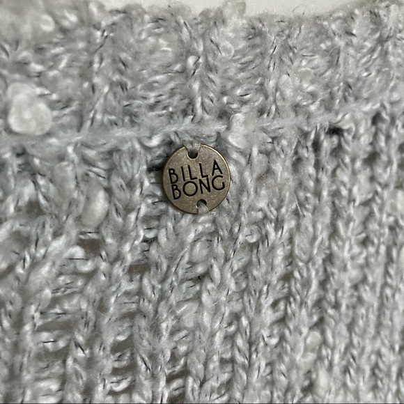 Cozy Oversized Knit Sweater - Picture 8 of 8